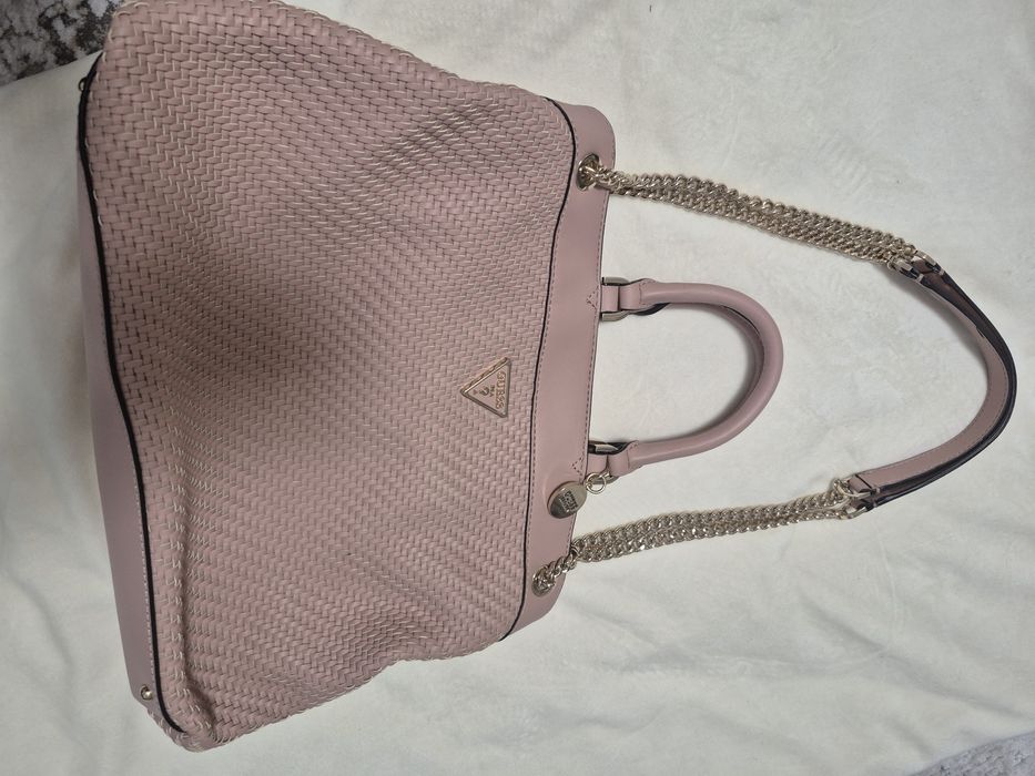 Чанта Guess розова