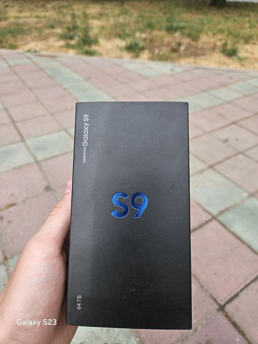 Продам samsung S9