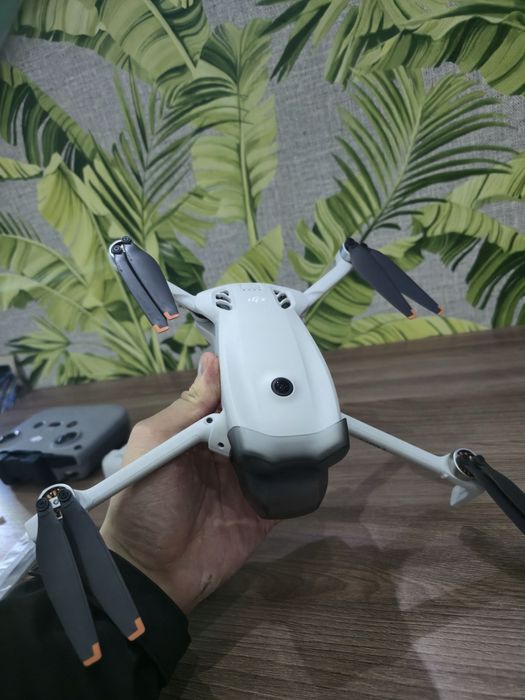 Дрон Dji lito 1