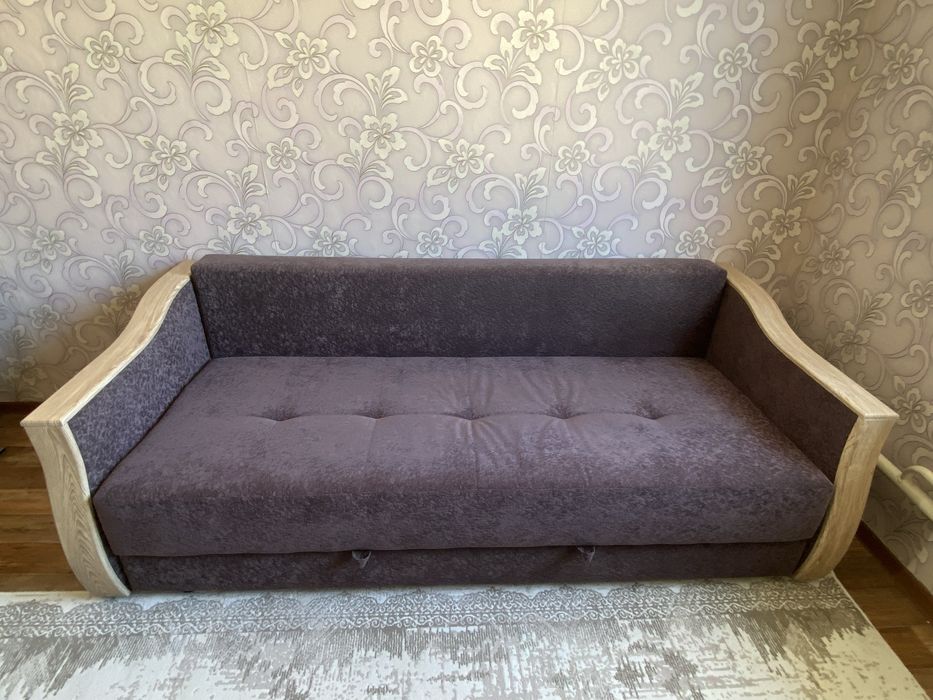 Диван для гостиной