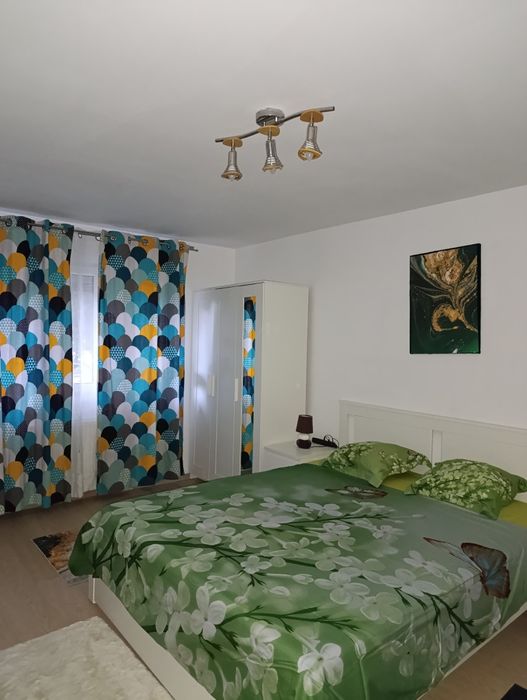 Cazare. Garsonieră în regim hotelier în Târgu Ocna.