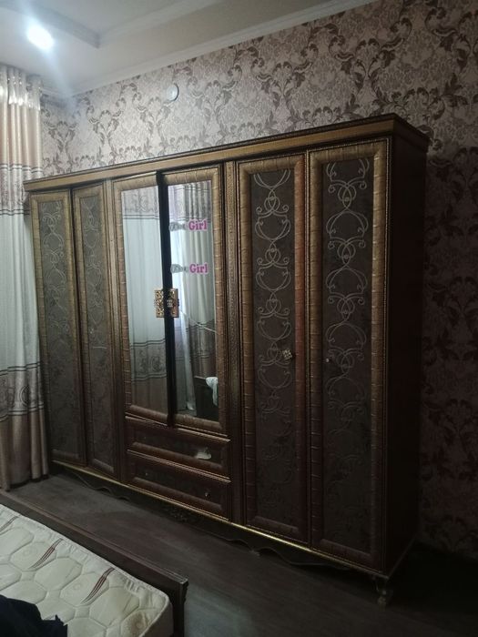 Mebel sotiladi konplekt