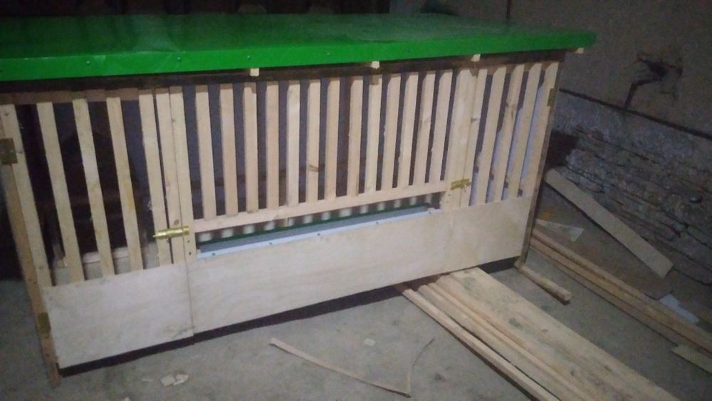 Qafaslar dakan boqish uchun sotiladi yangi yasalgan zimni letni