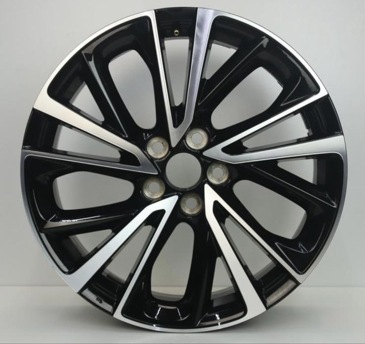 Toyota CH-R джанти 19 цола Оригинални
