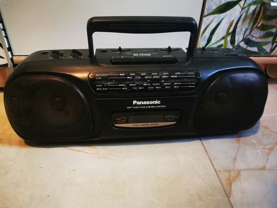 Casetofon Panasonic funcțional