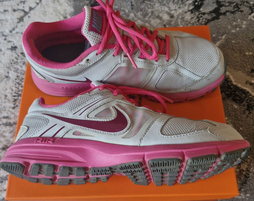 Nike Air Relentless