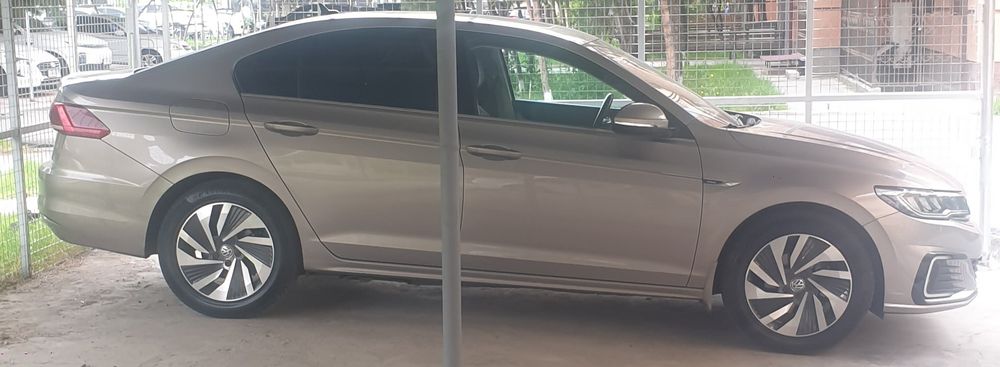 Продаётся свой электромобиль Volkswagen e-bora pro gold.