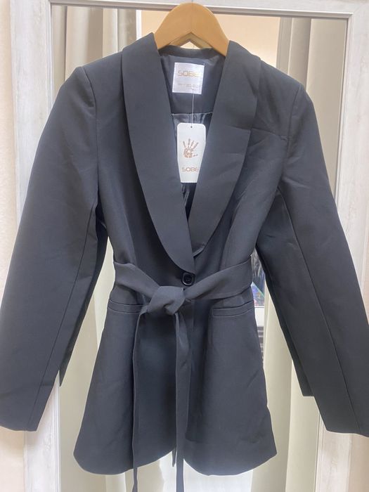 Костюм Сако и Панталон-ПОСЛЕДЕН М /Сако-28€