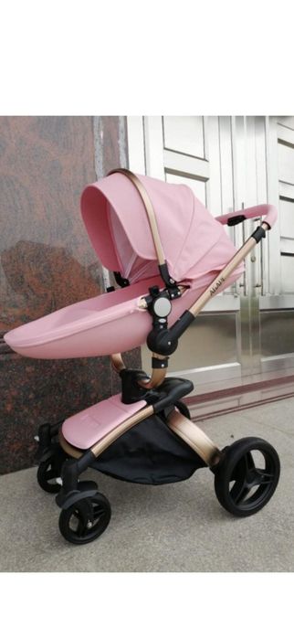 Cărucior 3 in 1 , într-o stare foarte bună .
