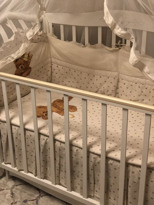 Манеж, детская кроватка