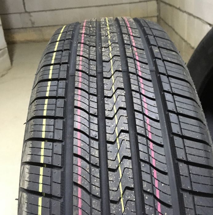 Новые 2 штуки 235/65/16