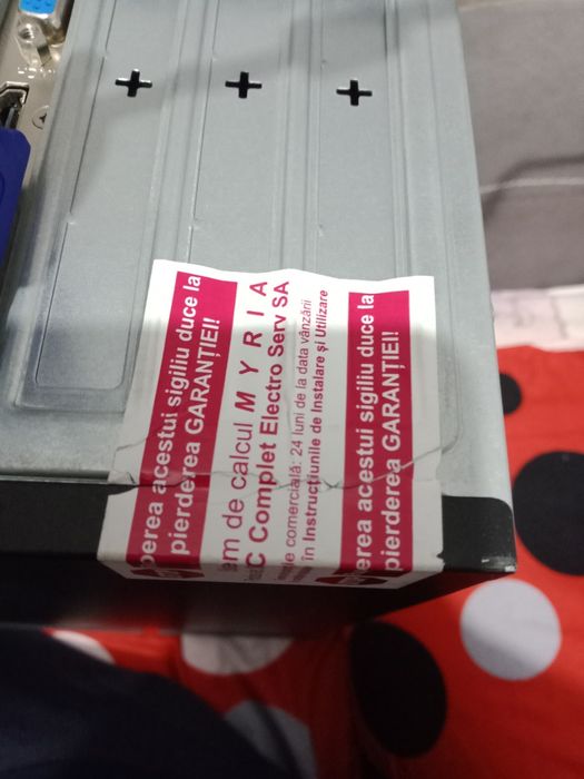 Vând  PC unitate tastatura și mouse