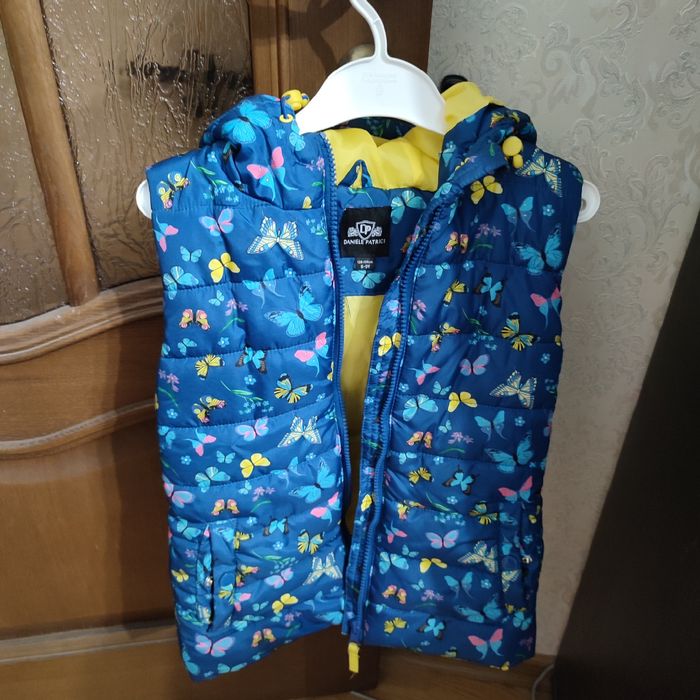 Жилетка на девочку