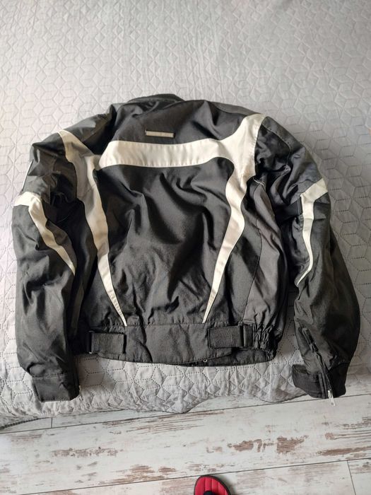 Мото яке текстилно  REVIT!