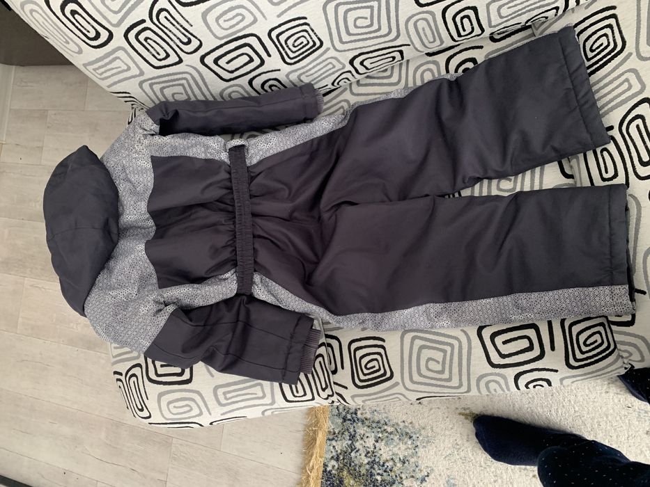 Продам детский комбинезон