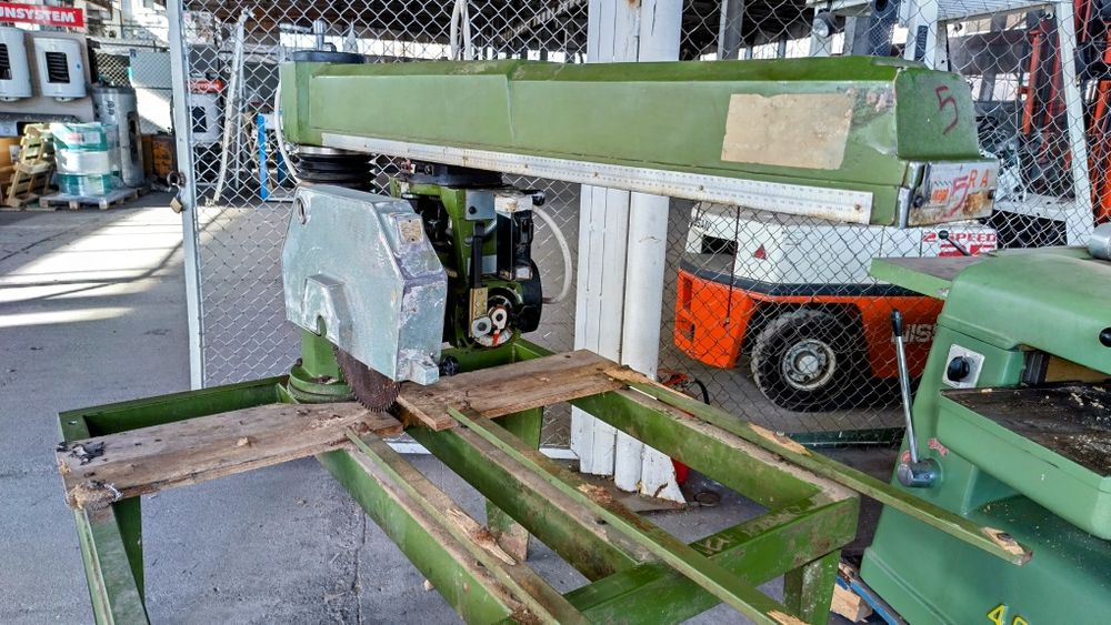 Радиална пендула на 900 мм 3 кв диск 400 мм