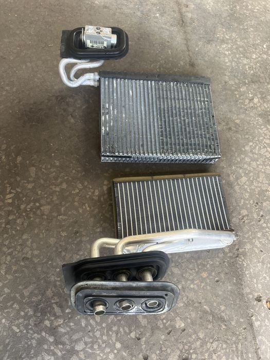 Радиатор печки радиатор кондиционера бмв Х6 Е71