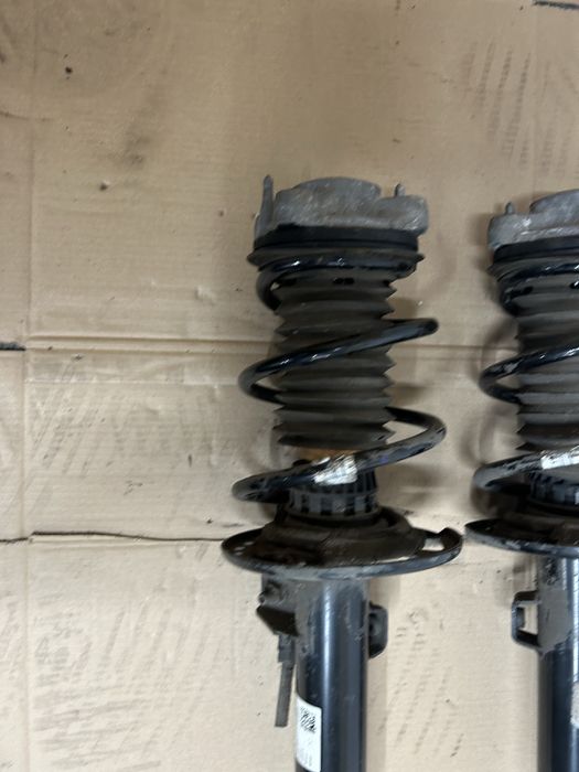 Amortizor / arc / flansa Bmw G20 G21 stanga / dreapta