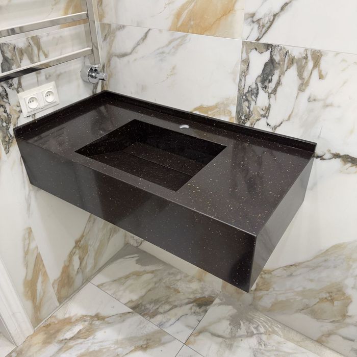 Раковина из искусственного камня