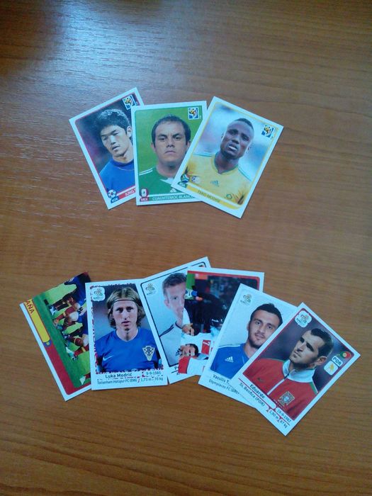 Продавам/Разменям стикери на Евро 2024 на Топс и други на Панини