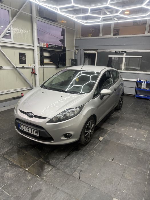 FORD Fiesta 2012 — imagine 1