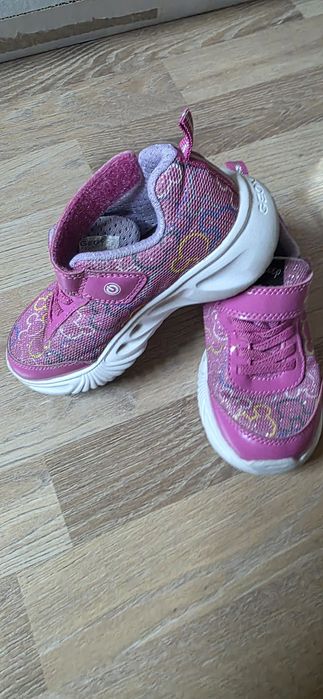 Adidasi Geox marime 28