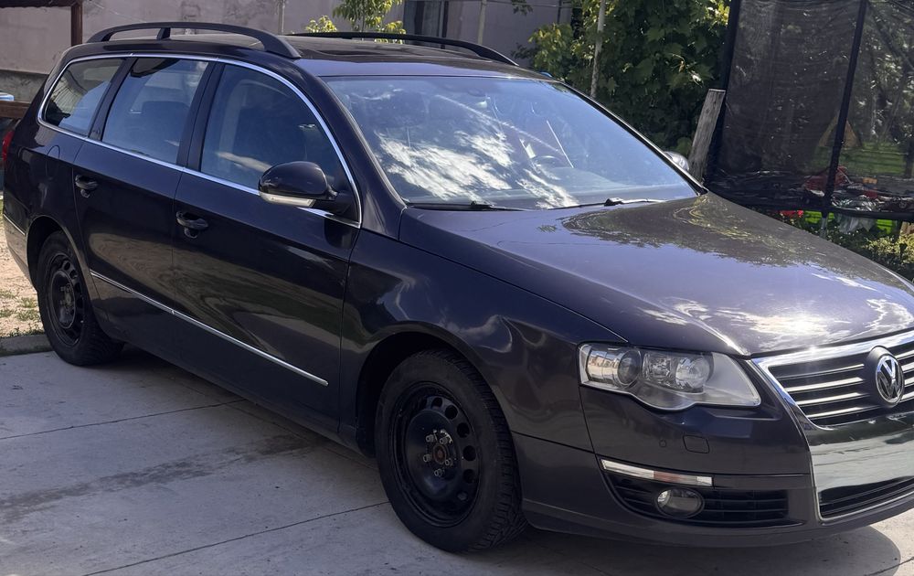 VOLKSWAGEN Passat 2010