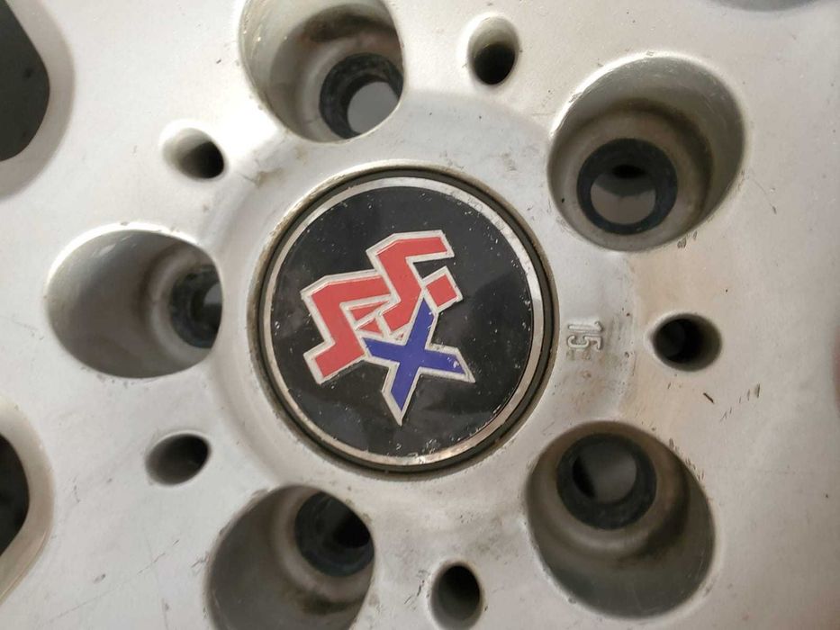 Jante Land Rover/Range Rover 4x4 15 cu o bucată cauciuc