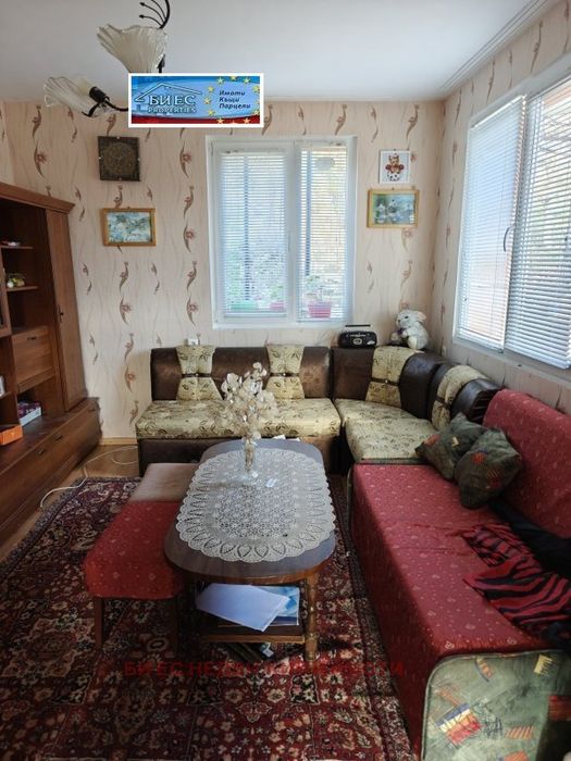 Нова къща в с. Борнарево РЗП 70 м² , двор - 1608 м²