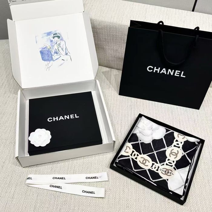 Палантин платок Шанель шелк 100%