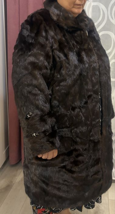 Продам норковую шубу