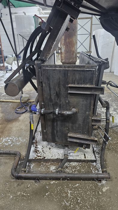 Прес форма для пенопласта