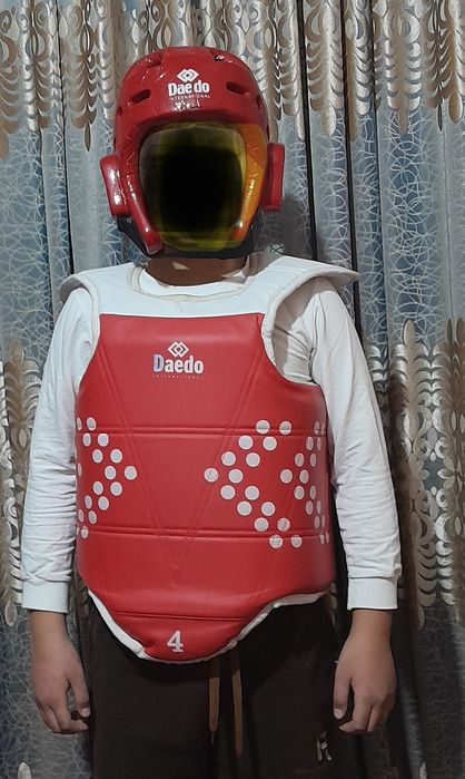 Катталарга Тайквандо спорти кийимлари комплект сотилади