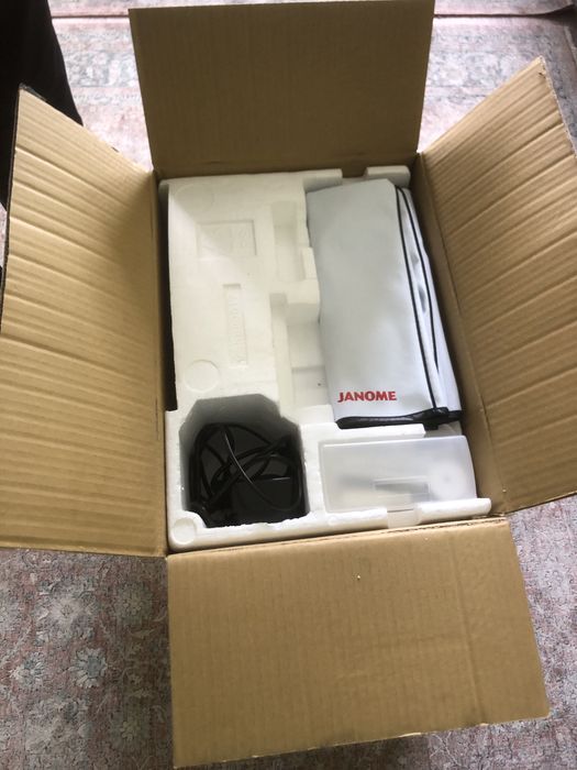 Швейная машина распошивальная