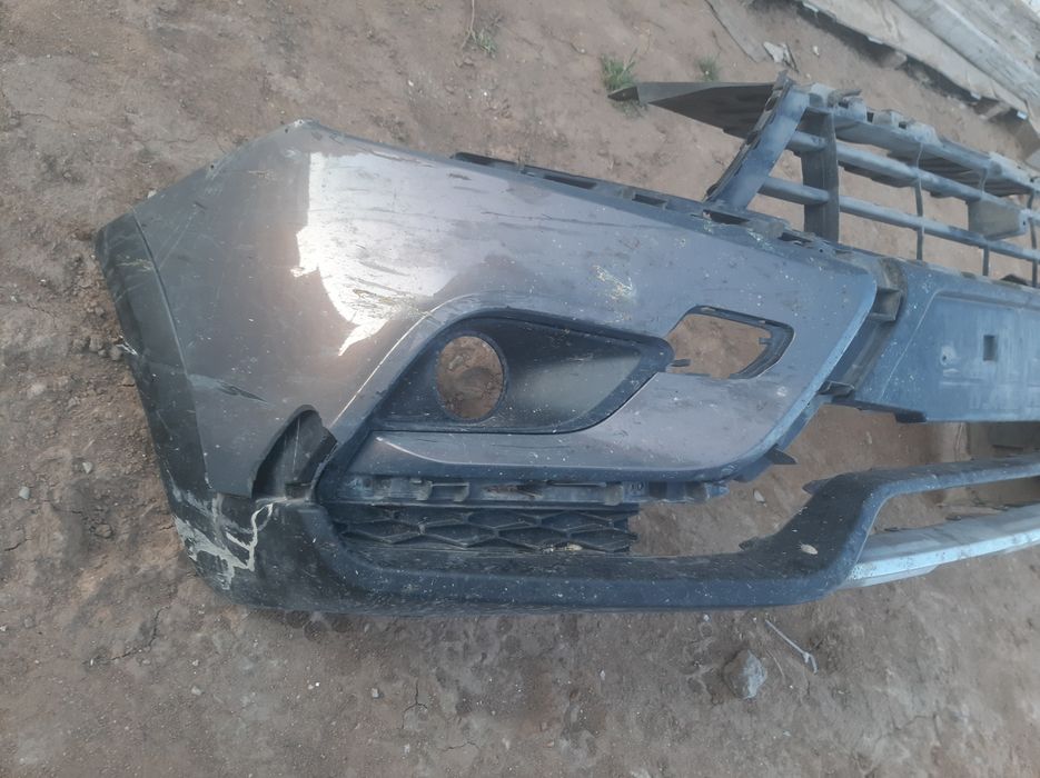 Передний бампер лада веста