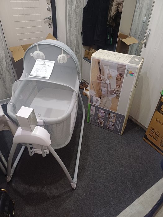 Продаётся электронная люлька кровать манеж 4в1 новый