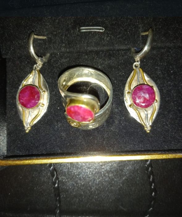 Серебро с рубином