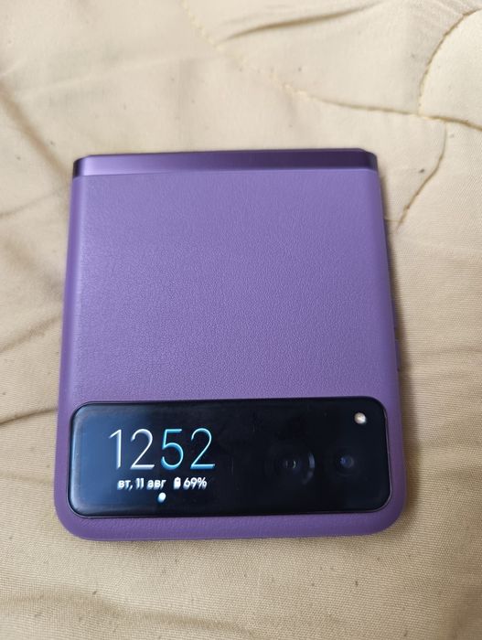 Motorola razr 40