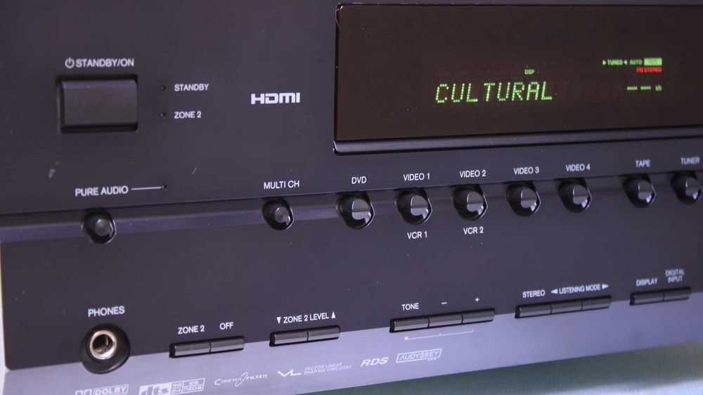 Statie/Tuner Onkyo,2x115W+telecomanda.