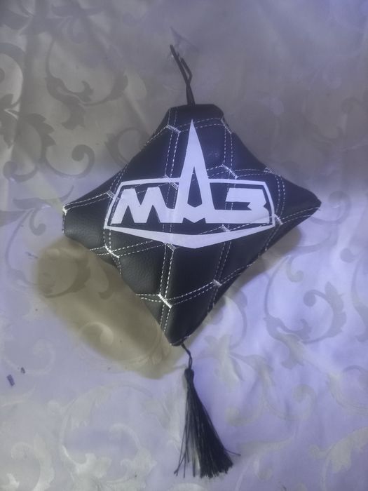Продам вымпелы  аксессуары