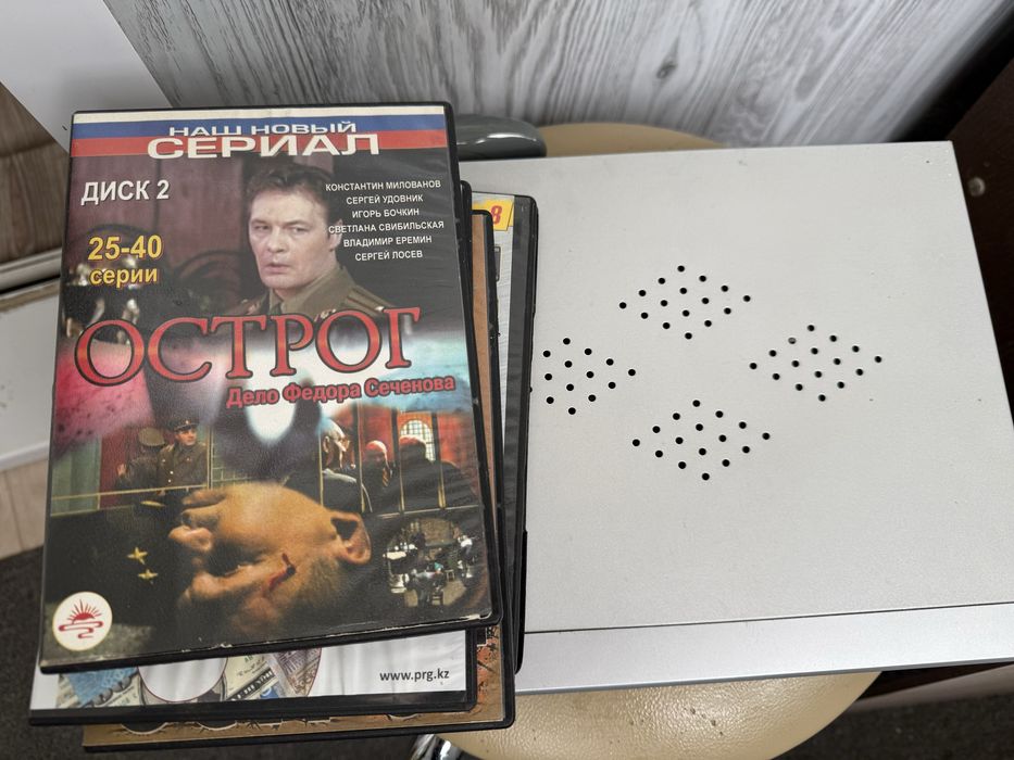 Продам DVD плеер