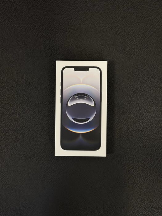 Продавам нов iPhone 16e