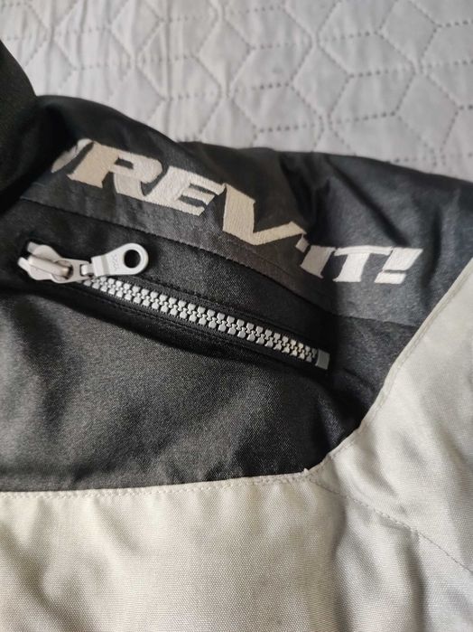 Мото яке текстилно  REVIT!