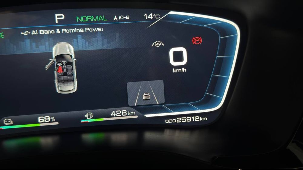 Srochno sotiladi BYD Song Plyus 2023 Dm-i