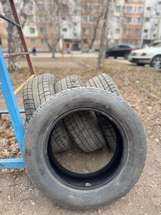 Продам шины зимние