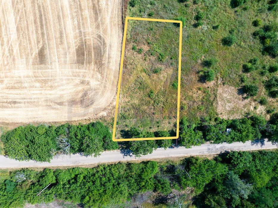 Парцел в Варна, област-с.Климентово площ 878 цена 50000