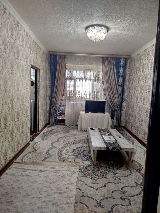 Arenda kvartira Yashnabod tumani Palinli bozorcha oldida 2xona 3etaj