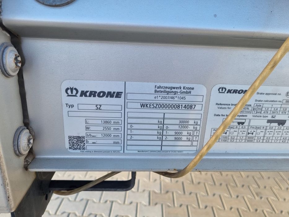 Vand semiremorca Krone mega cu 2 axe