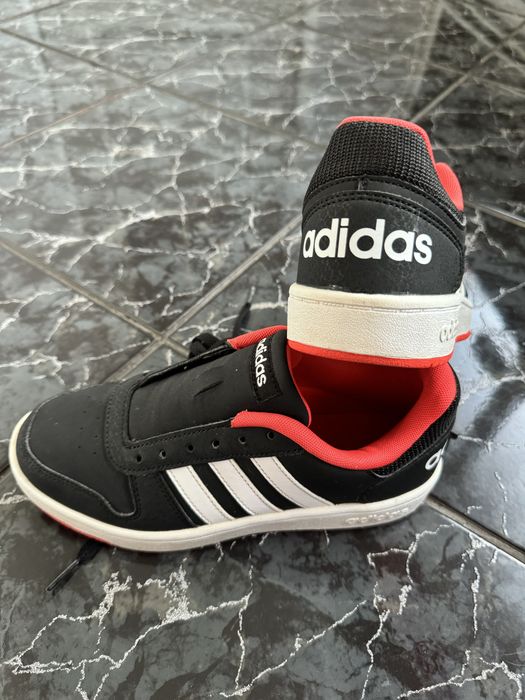 Adidas Hoops damă