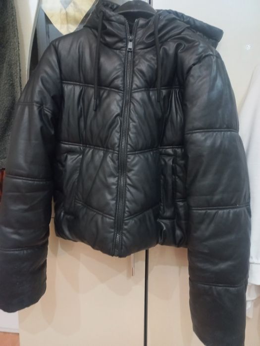 Зимно яке с качулка